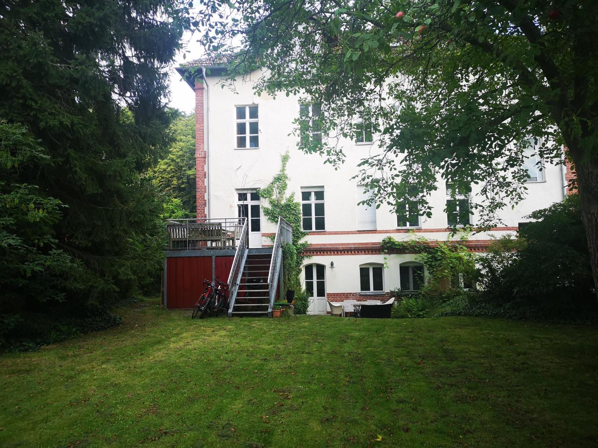 Appartement Gruenderzeitvilla In Zehlendorf