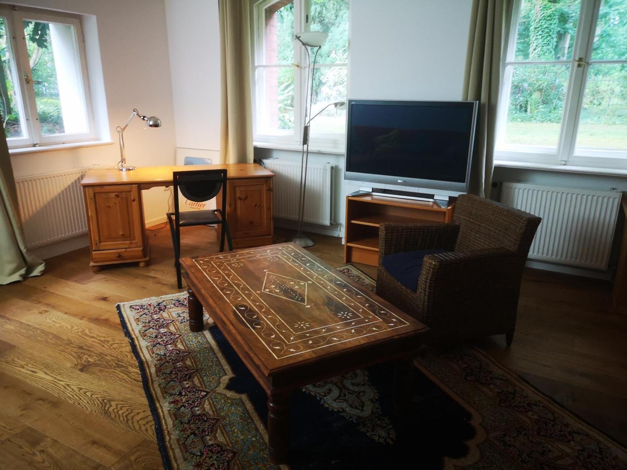Gruenderzeitvilla In Zehlendorf Appartement Berlijn